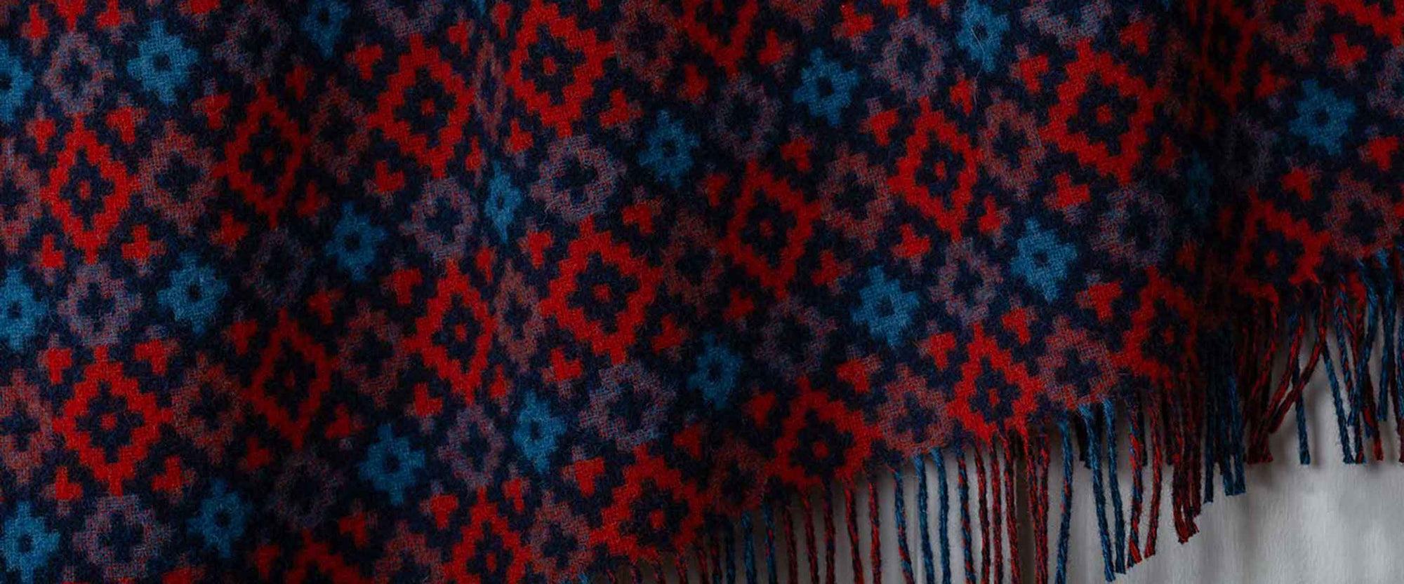 We often have blankets, bed, and sofa throws, duvets, cushions, and mattress protectors all in our sale.