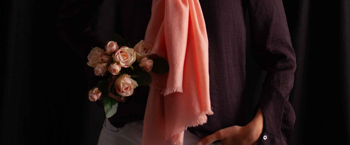 Fabulous range of thoughtful gifts for her, pashmina shawls and sheepskin gifts, or luxury cashmere socks to name a few.