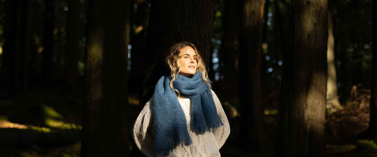 Quality luxury wool, cashmere, and silk-blend scarves, stoles, shawls and wraps choose from vibrant colours and soft neutrals