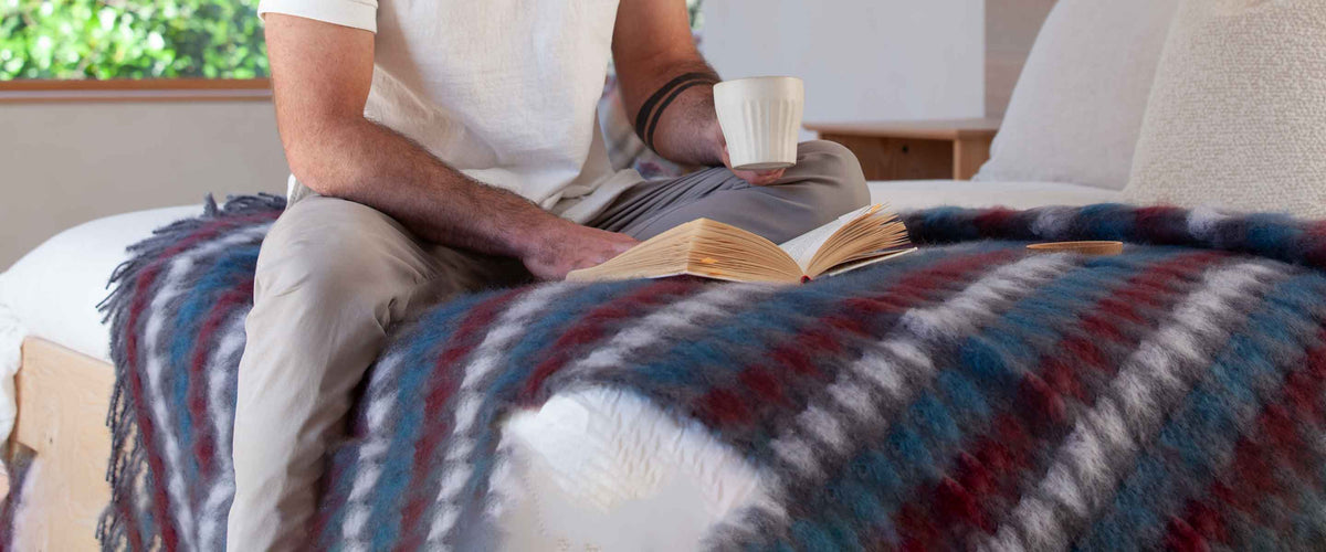 Stunning selection of throws and bedspreads for sofas and beds in a wide range of colours, patterns, natural fibres and sizes