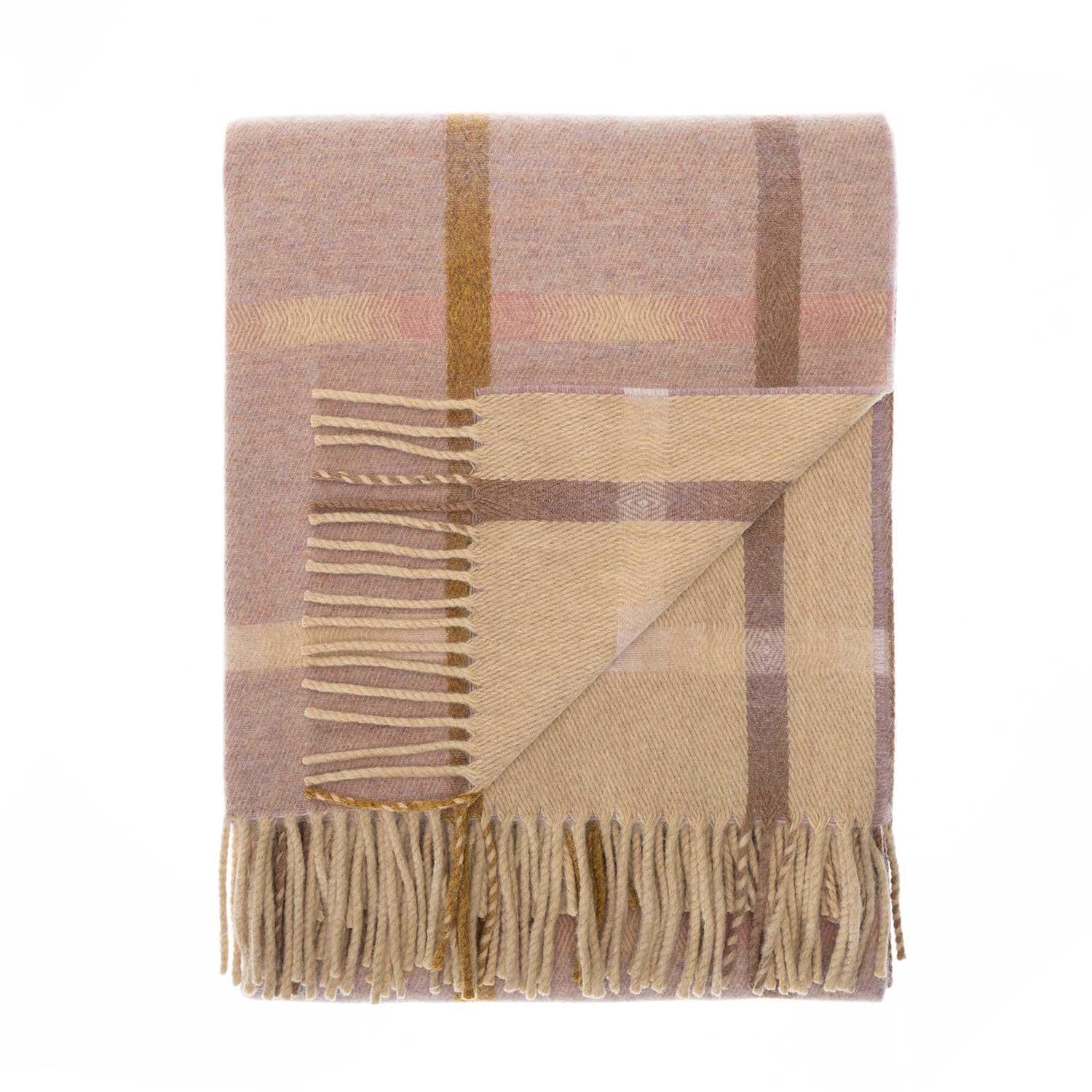 Balliemore Throw Sandstone