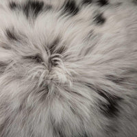 Himalayan Natural Black & White Sheepskin