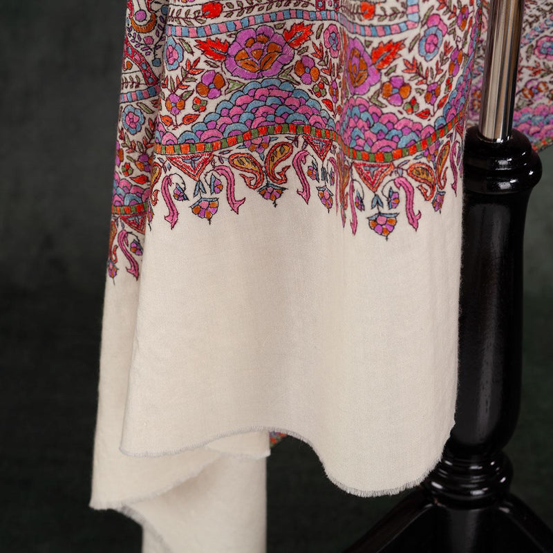 Hand Embroidered Jamawar Pashmina ' Tajmahal-The White Crown'