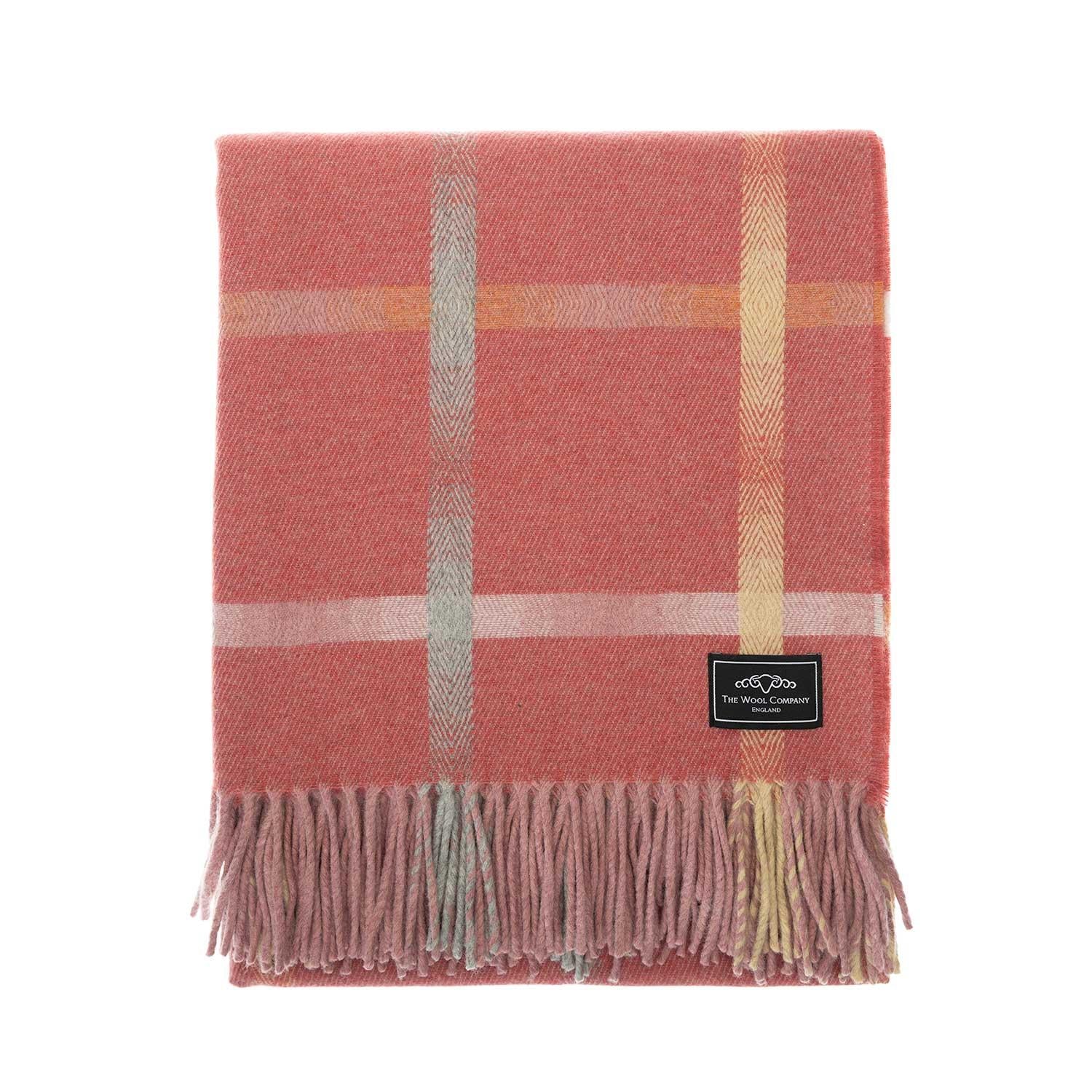 Balliemore Throw Corrennie Pink