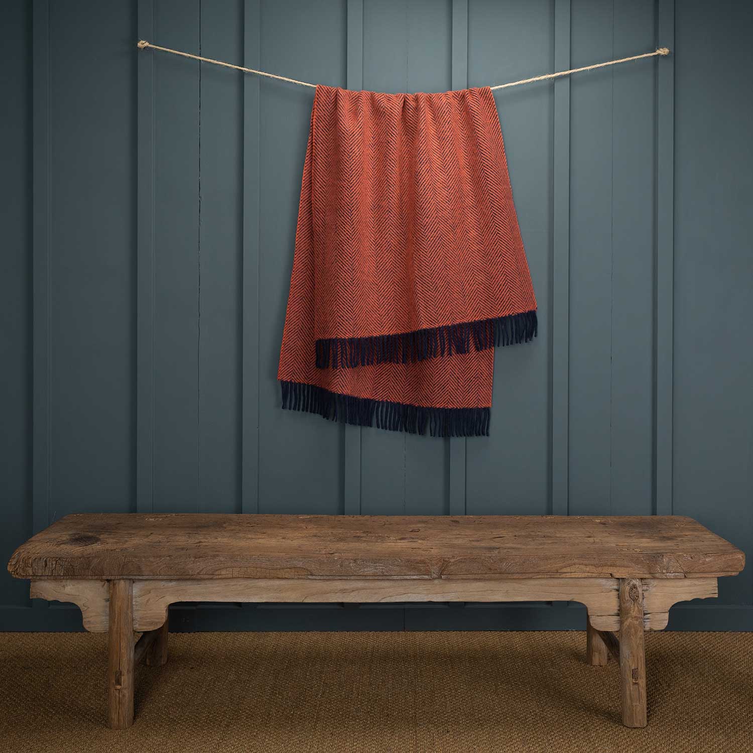 Pure New Wool Herringbone Knee Rug Coral & Navy