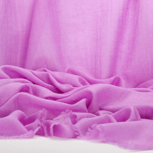 Lightweight Fine Wool Shawl Lilac