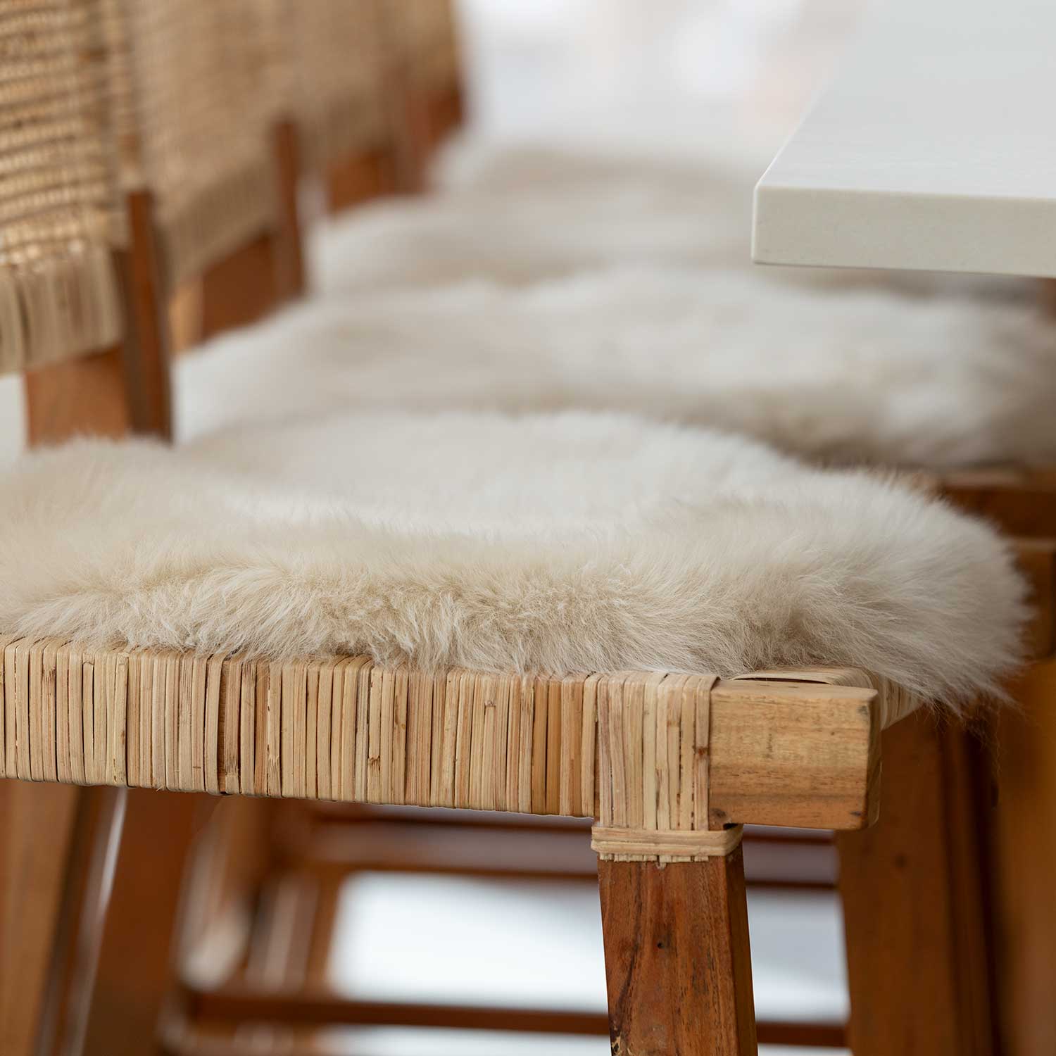 Linen Sheepskin Seat Pad Round 38 cm