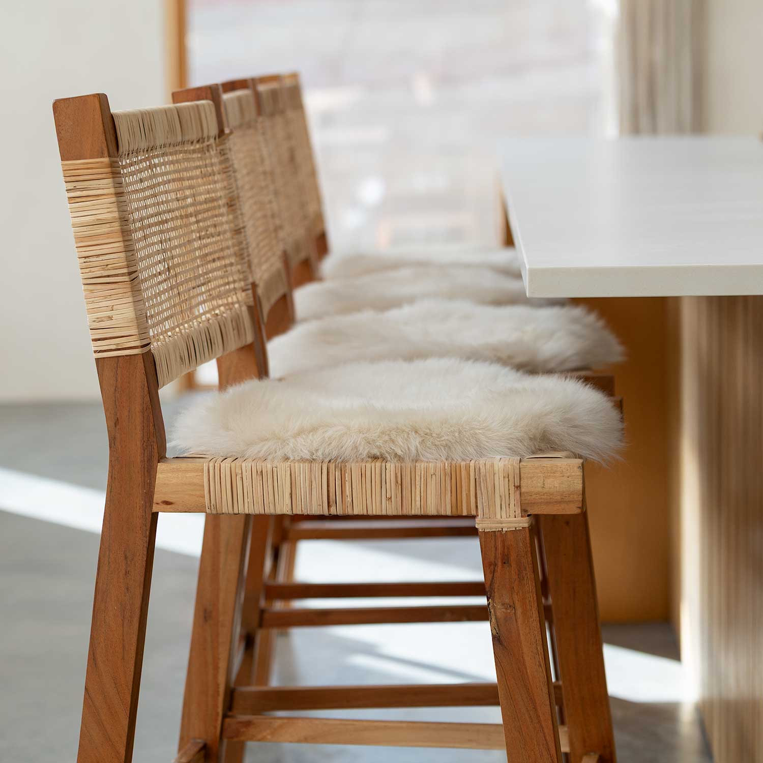 Linen Sheepskin Seat Pad Round 38 cm