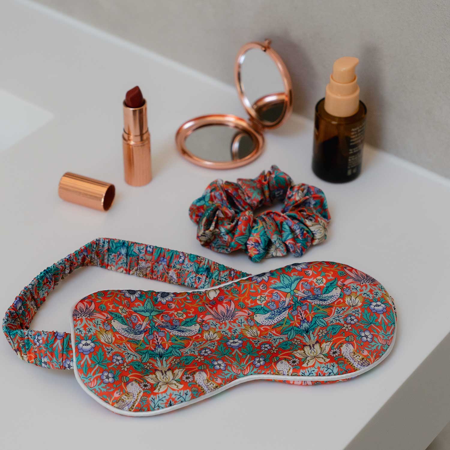 Silk Gift Set Liberty Strawberry Thief