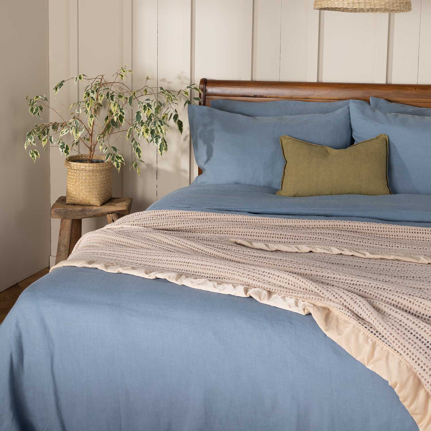 Wool Cellular Bed Blanket British Made The Wool Company