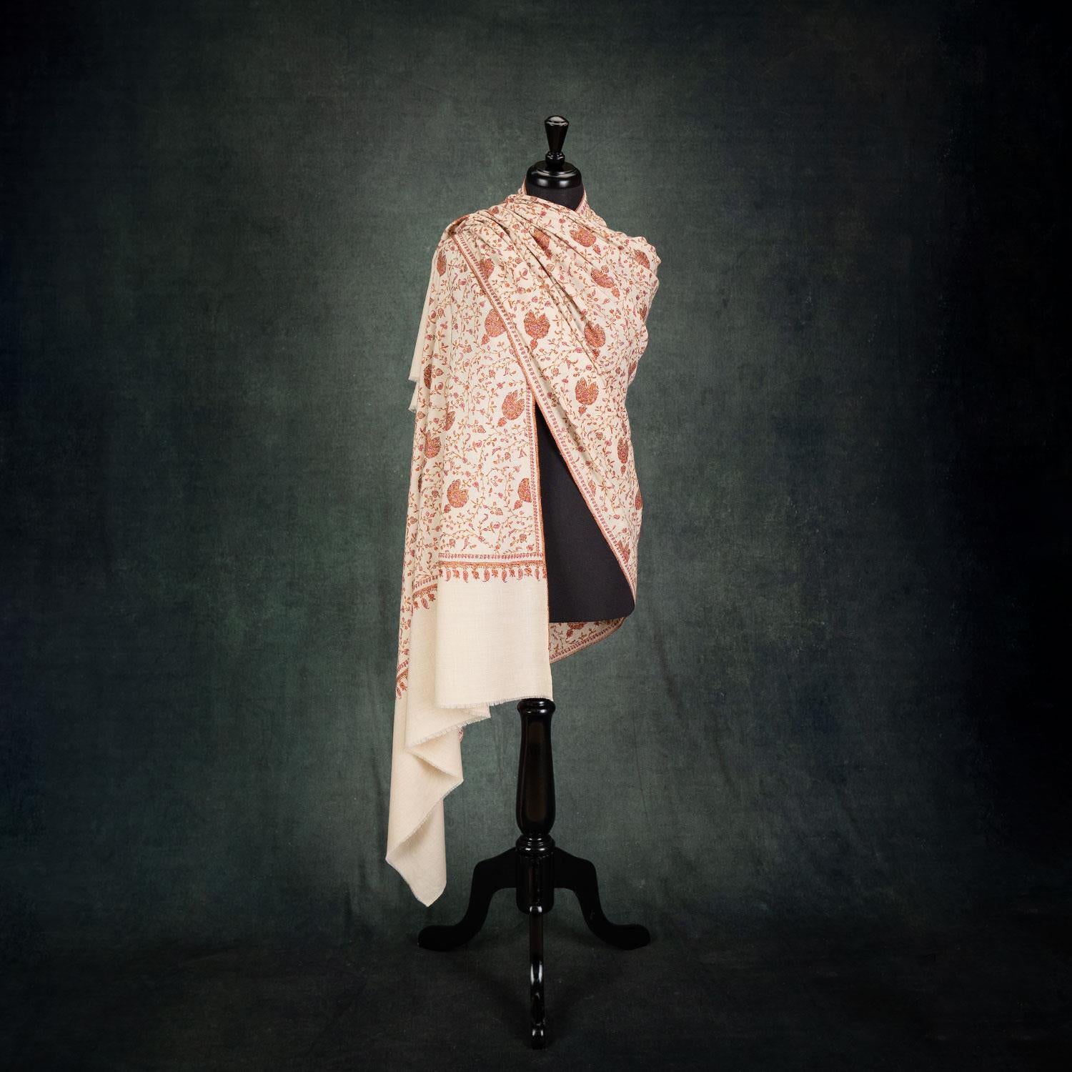 Hand Embroidered Jamawar Shawl Mutmeen