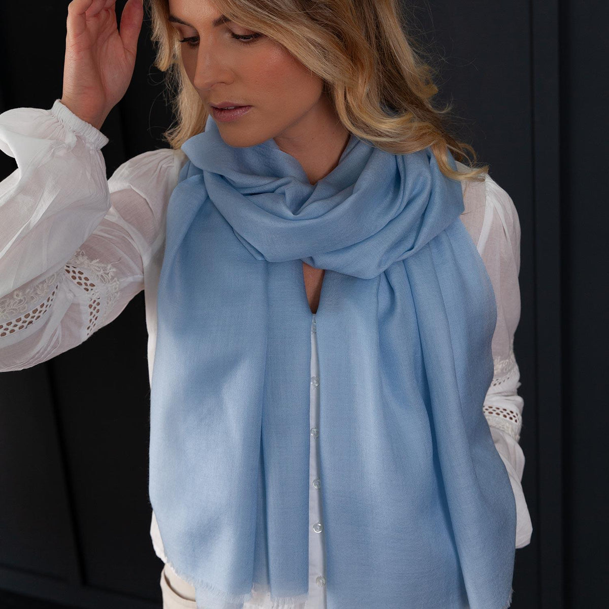 Luxuriously soft merino and silk shawl in light blue twill weave with a soft fine fringe generous size light and airy beautifully warm best-quality