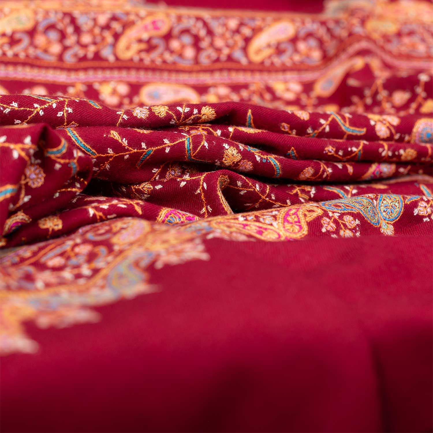 Embroidered Cashmere Pashmina 'Kashmir Bride Ambika'