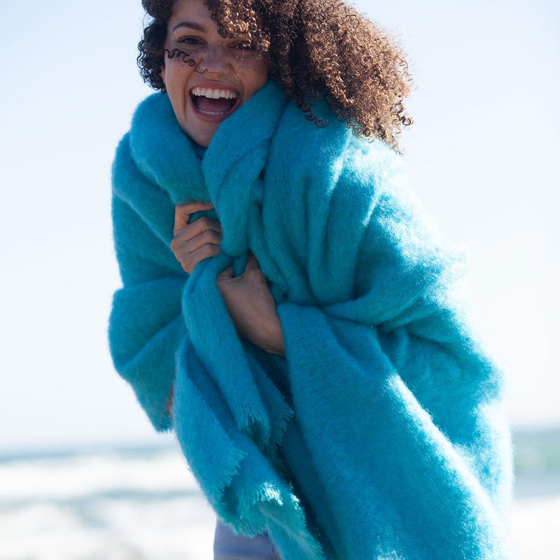 Super-soft, thick luxury mohair throw in vibrant bright turquoise blue top quality extremely warm lightweight & cosy