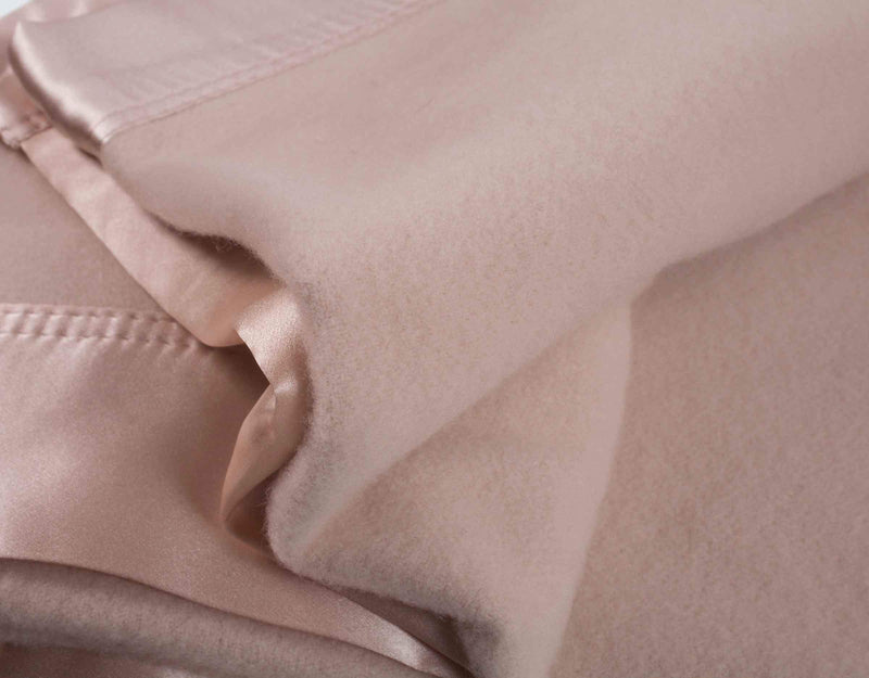 British-made super-soft cashmere de luxe blankets for all-season ultimate luxury silk ribbon binding on all edges, 2 colours