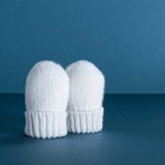 100% cashmere ivory knitted 4-piece gift set super-soft & luxurious made in Scotland top-quality blanket hat booties mittens