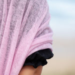 100% soft knitted cashmere stole in pale pink with short scallop fringe unique design lightweight & warm top-quality