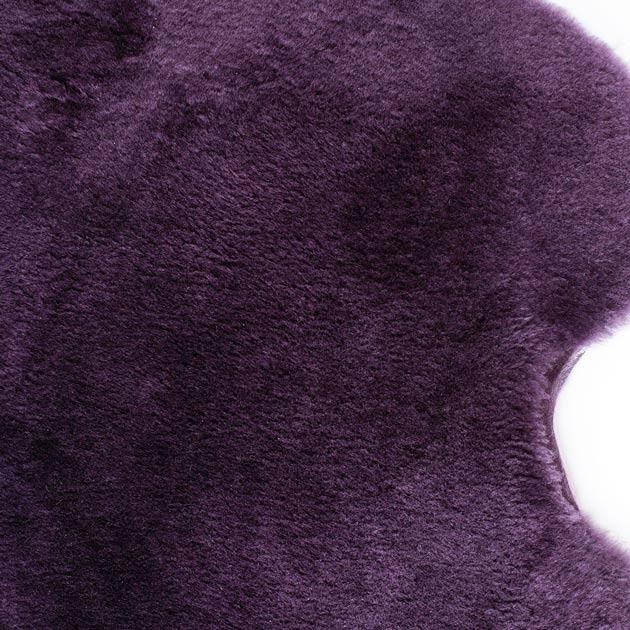 Soft & luxurious sheepskin throw in a rich deep purple would look fabulous in any interior. Shorn fleece, dense & supportive