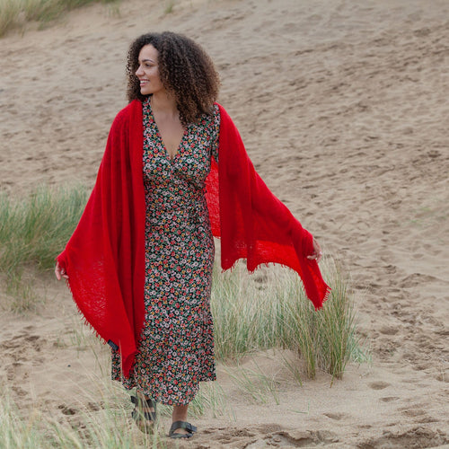 100% soft knitted cashmere shawl in vibrant red with a short scallop fringe unique design lightweight & warm top-quality 